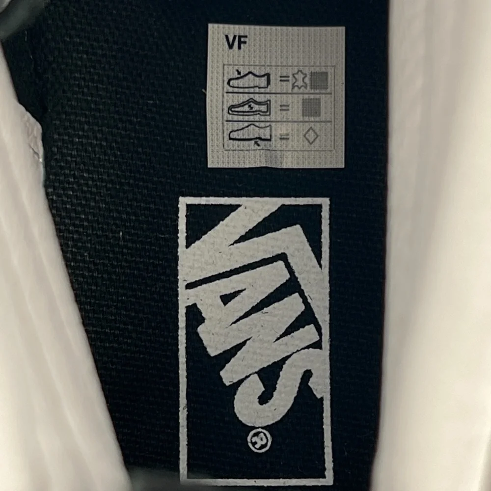 KIDS Vans Sk8 Hi - Picture 8 of 9